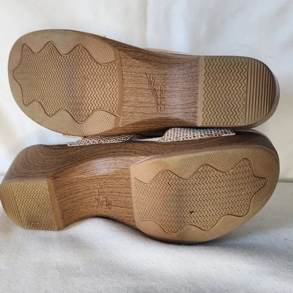 Dansko Sandals Women's Multicolor Leather Buckle Heel Comfort Shoes US 6.5/EU 37 - Picture 5 of 6